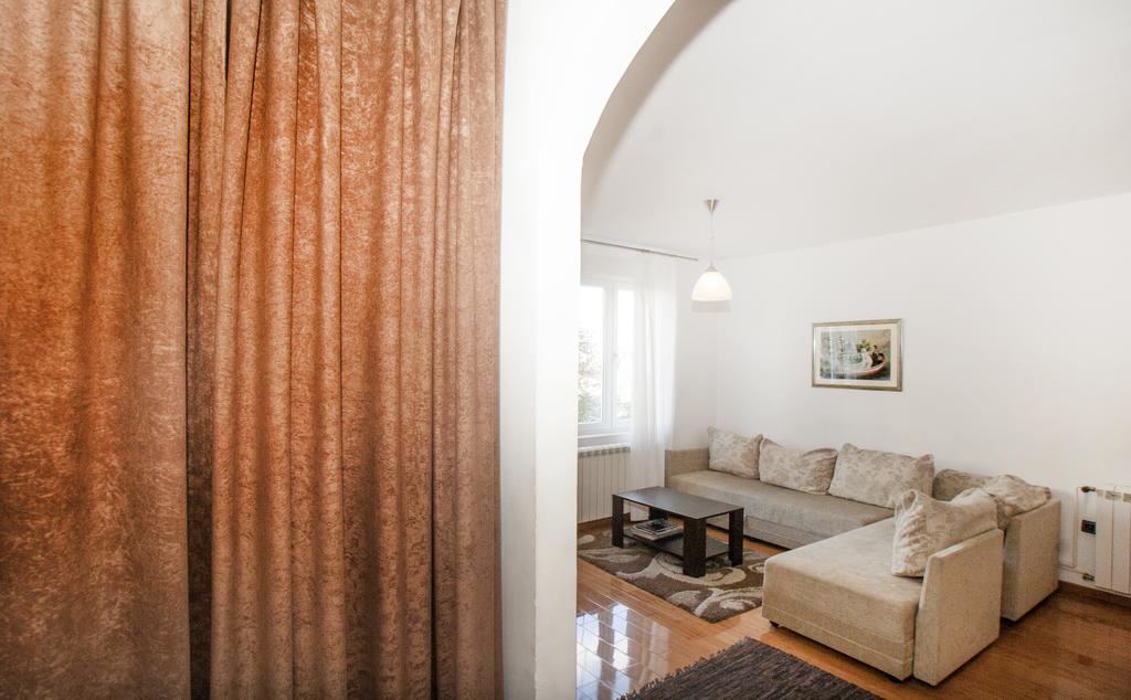 Apartment Rubin Dordegol 객실 사진